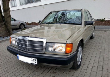 Wyświetlacz Mercedes-Benz 190 W201 FL